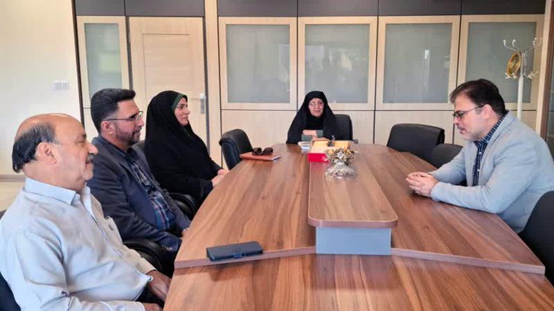 مدیر صندوق بازنشستگی سمنان با هیأت رئیسه کانون بازنشستگان اداره تعاون استان دیدار کرد